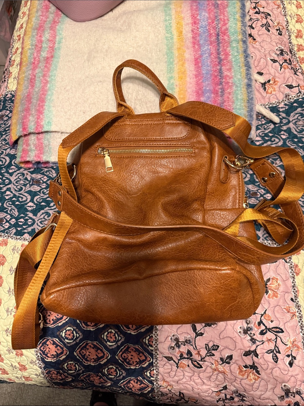 Moda Luxe Tan Leather Interior Tote with Gold Plaque - Picture 5 of 5